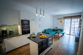 NobleNotes - Isabella Suite Central Athens